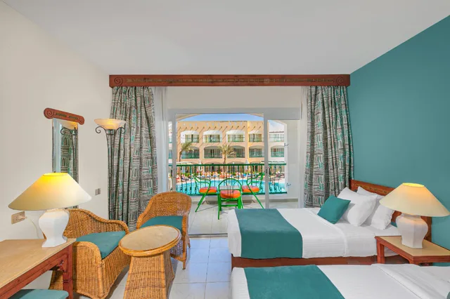 غرفة ثلاثية بإطلالة على المسبح، Bel Air Azur -Adult Only (+18) 2/2