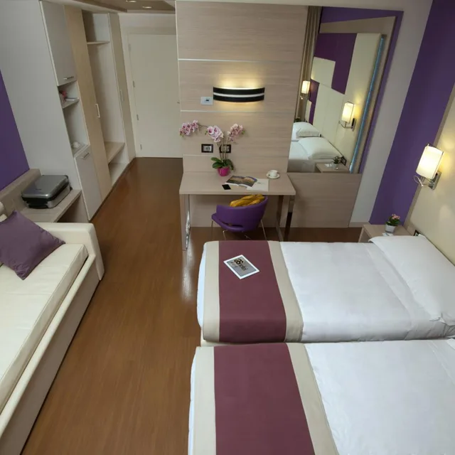 غرفة ثلاثية، AS Hotel Limbiate Fiera 7/10