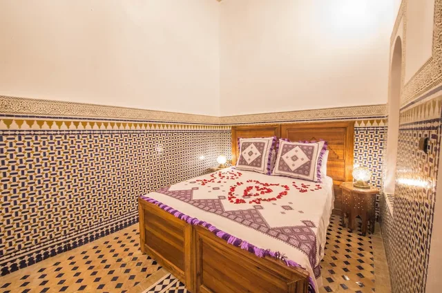 غرفة جونيور بإطلالة على الفناء، Riad Ouliya 1/2