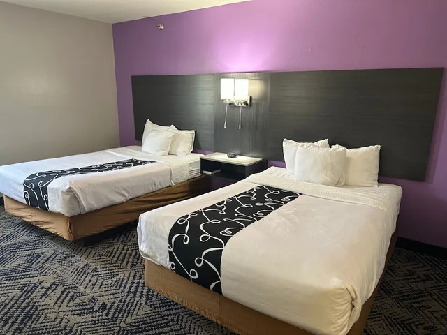 غرفة بسريرين كوين، La Quinta Inn Omaha Southwest 4/5