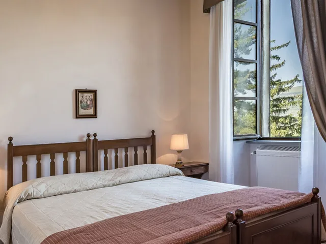 غرفة رباعية بسرير مزدوج مع أريكة، Hotel Villa Montegranelli 6/10