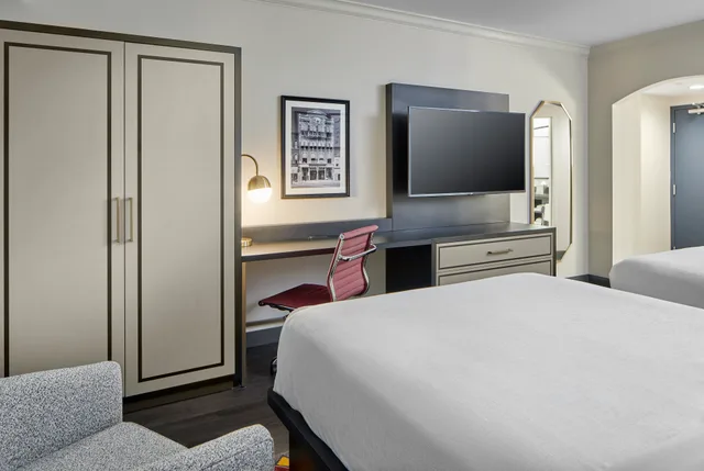 غرفة بسريرين كوين لذوي الإعاقة، Hotel Indigo Cleveland Downtown 2/2