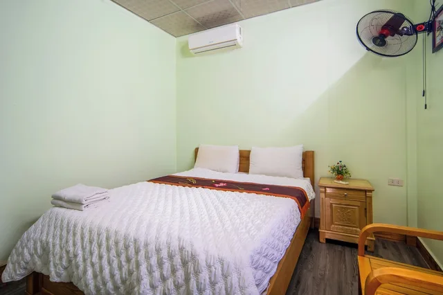 غرفة ديلوكس بسرير كينج وسرير كوين، Tam Coc Tuan Minh Homestay 3/10
