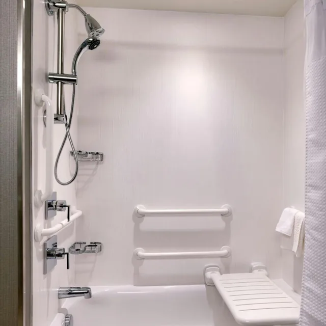 Suite, 2 Queen Beds, Sofa, Bathtub, Accessible, Courtyard Salt Lake City Downtown 4/4