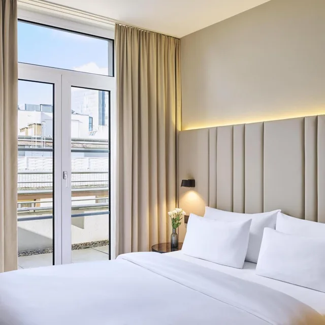 غرفة قياسية بسرير مزدوج أو سريرين منفصلين، Nh Dusseldorf Konigsallee Formerly Nh Dusseldorf City Center 1/9