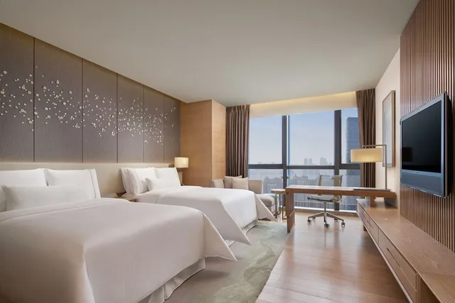 غرفة تنفيذية بسريرين منفصلين، The Westin Chongqing Liberation Square 3/7