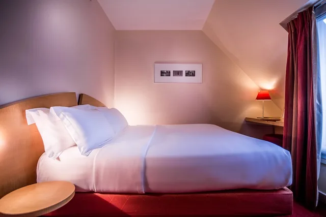 غرفة بسرير مزدوج، Hotel Pergolese - Paris Champs Elysees 2/2