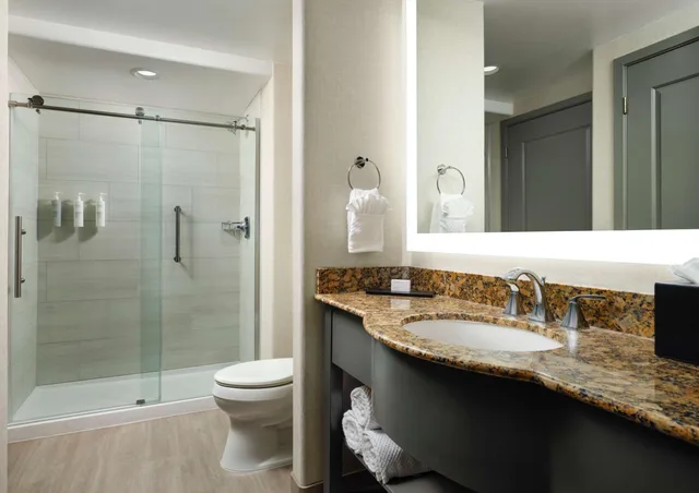 جناح بسريرين كوين بغرفتين لذوي الإعاقة، Embassy Suites Tucson Paloma Village 3/3