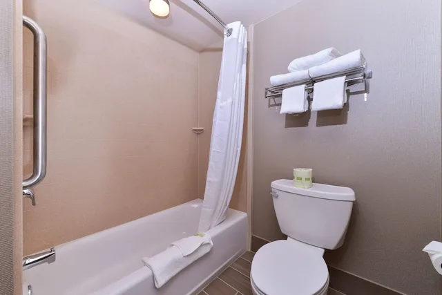 Suite, 2 Queen Beds, Sofa, Holiday Inn Express Hotel & Suites Indio - Coachella Valley 5/5