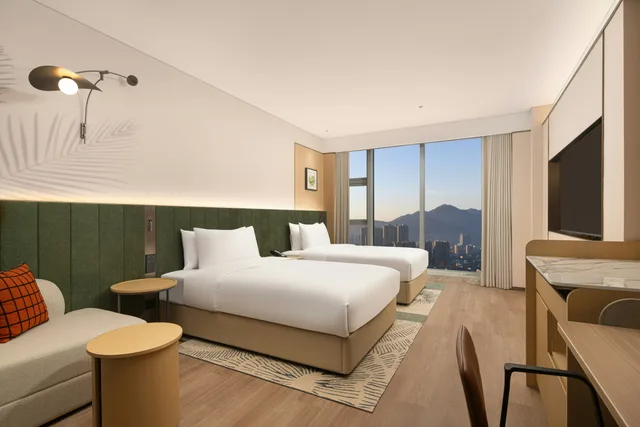 غرفة ديلوكس بسرير مزدوج، Hilton Garden Inn Hangzhou Fuyang Fuchun 3/4