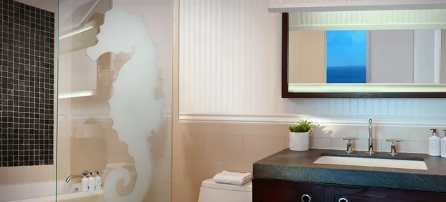 2 Bedrooms, Suite, 2 King Beds, Ocean Front، Sole Miami A Noble House Resort 2/2