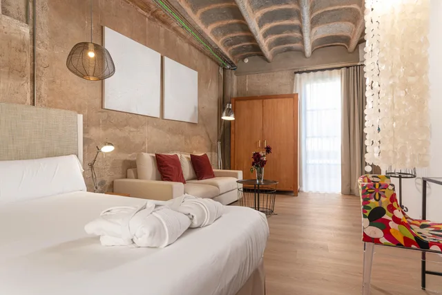 غرفة بريميوم بشرفة، Brondo Architect Hotel 3/10