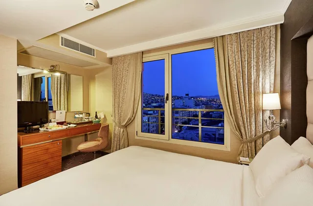 Room, Single, Doubletree By Hilton Hotel Izmir Alsancak 2/28