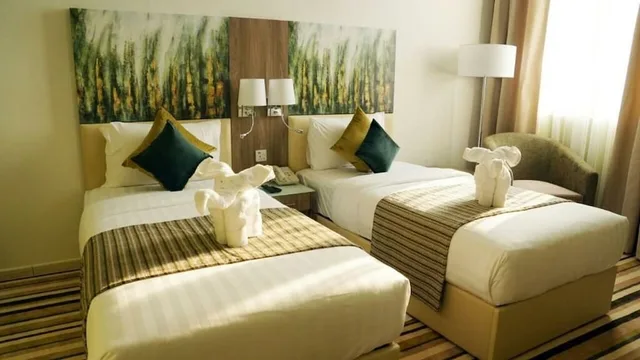 غرفة ديلوكس بسريرين منفصلين، Royal View Hotel 4/10