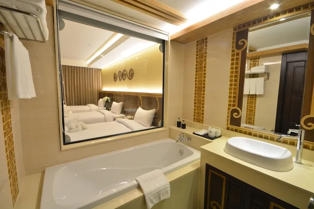 غرفة ديلوكس ثلاثية، Le Bali Resort 5/6
