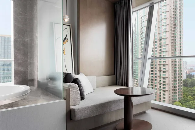 Deluxe, Studio, King Bed, Jw Marriott Marquis Hotel Shanghai Pudong 4/8