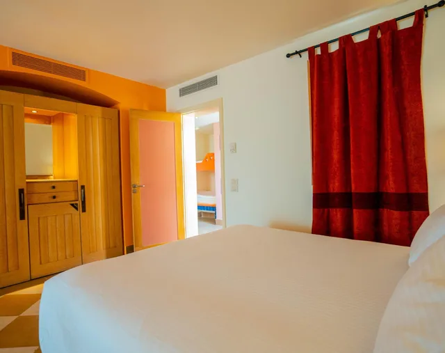 Standard, Double Bed, Pool Side, Palm Wing, Novotel Sharm El Sheikh Beach Side 1/10