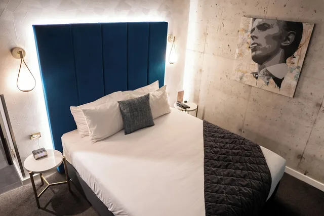 Inner, Legacy, King Bed، The Muse Art Hotel 1/1