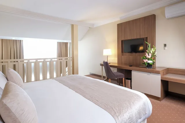 Duplex, Family, King Bed, Mosque View, Sofa، Kenzi Basma Hotel 1/9