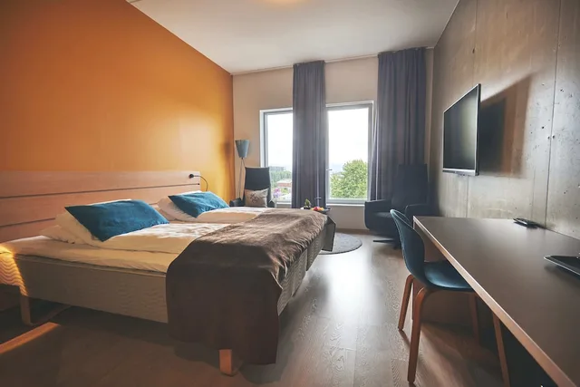 غرفة قياسية بسرير مزدوج، Hjorten Hotell Hitra 2/5