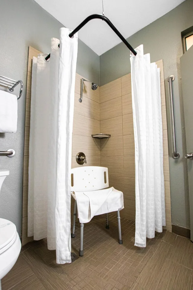 غرفة بسرير مزدوج لذوي الإعاقة، Urban Boutique Hotel 8/10
