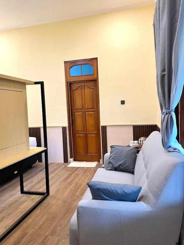 جناح جونيور، Berlian Abadi Hotel 4/7