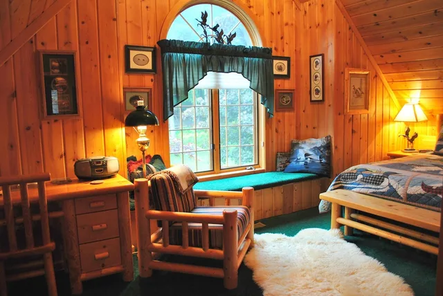Tree Top, Suite, 2 Queen Beds، Horton Creek Inn Bed and Breakfast 1/2