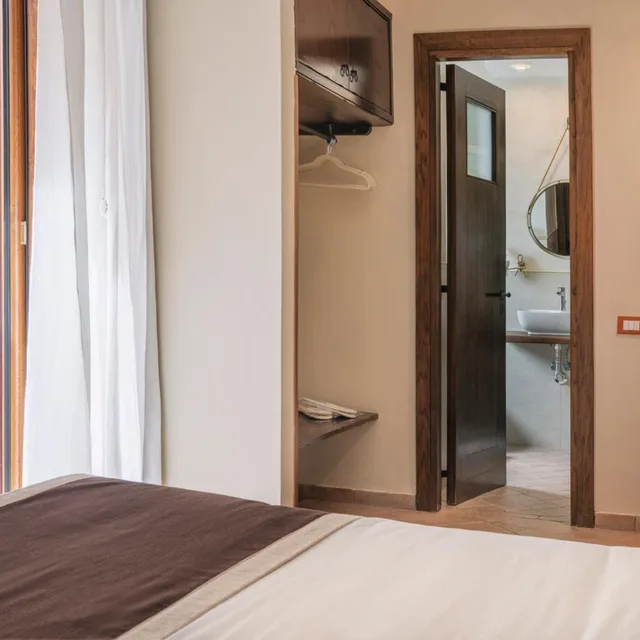 غرفة قياسية بسرير مزدوج أو سريرين منفصلين بشرفة، Hotel il Convento 2/10
