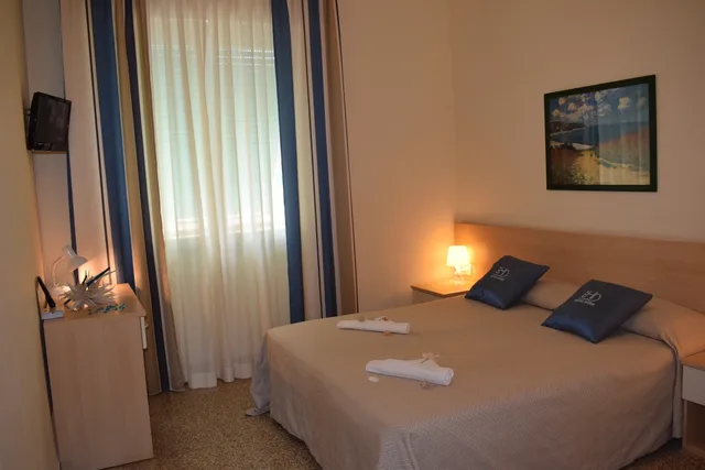 غرفة قياسية بسرير مزدوج أو سريرين منفصلين، Hotel Doria Lavagna 1/2
