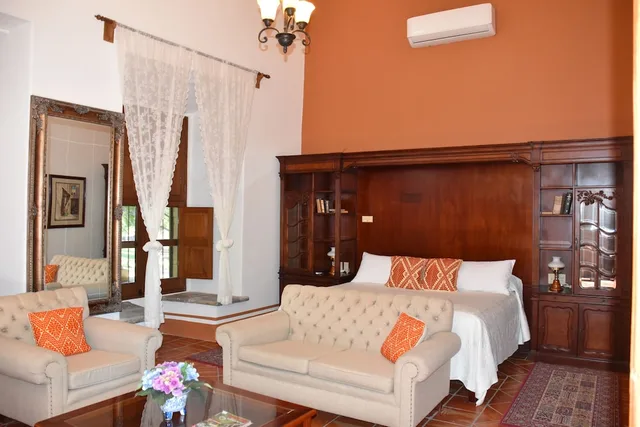جناح سوبيريور بسرير كينج بإطلالة على البحيرة، Hacienda Labor de Rivera Hotel Boutique 3/7