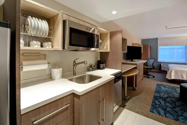 Studio, Suite, King Bed, Sofa, Accessible, Home2 Suites By Hilton Boston South Bay 1/1