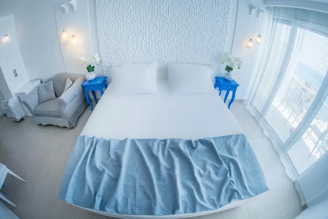 جناح سوبيريور، Hydrele Beach 4/10