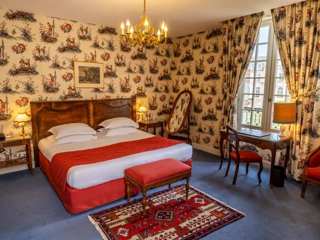Deluxe, Double or Twin Bed, Pavilion Area، Chateau D artigny 2/2