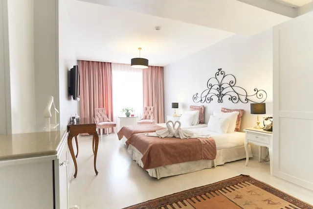 غرفة بريميير بسرير كوين، Celal Sultan Hotel Special Class 3/4