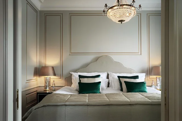 جناح سوبيريور بسرير كوين، Grand Hotel Stockholm 1/3