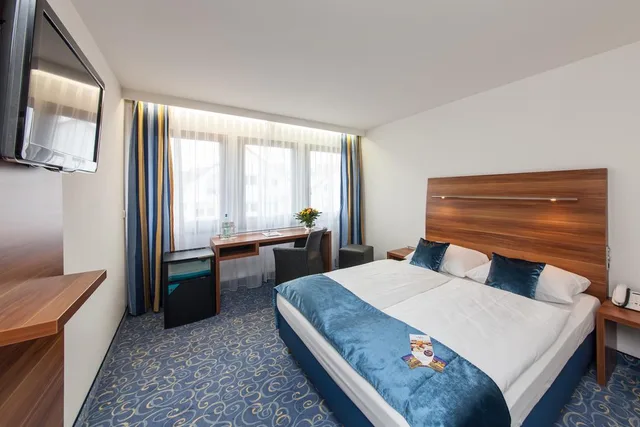 غرفة كومفورت بسرير مزدوج، Hotel Strohgaeu 1/1