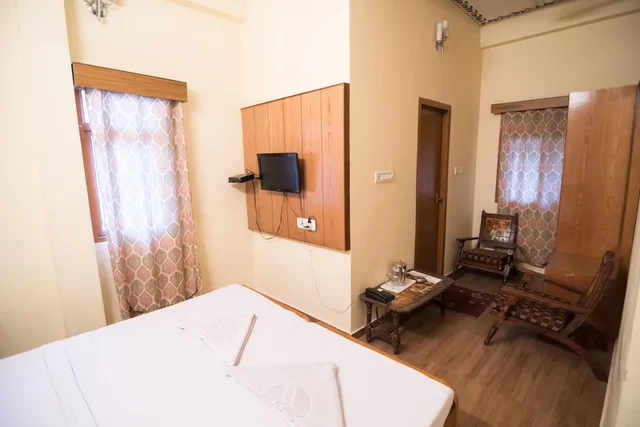 غرفة كومفورت بسرير كينج بإطلالة على الجبل، Chitrakatha 4/10