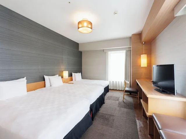 غرفة ثلاثية بسريرين منفصلين للمدخنين، Hotel Resol Trinity Hakata 1/5