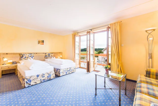غرفة كومفورت بسرير مزدوج بشرفة، Hotel Und Landgasthof Altwirt 3/4