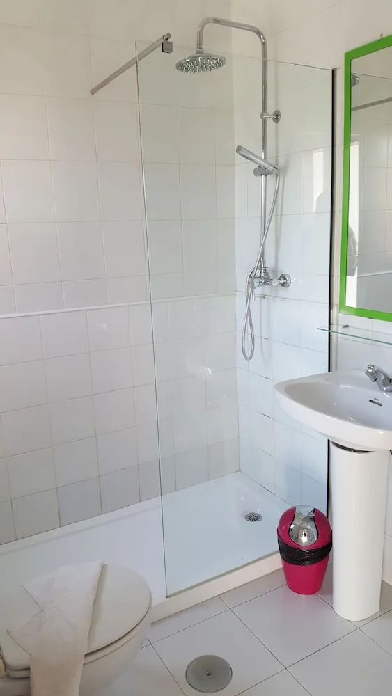 Type B, Apartment, 1 Queen and 1 Double Bed، La Concha 6/8