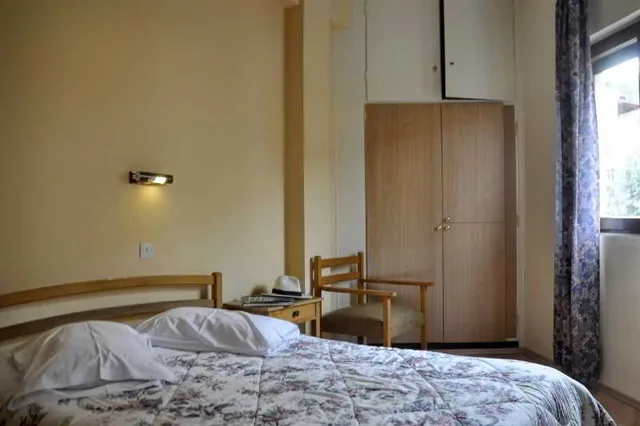Room, Single, Atlantis Hotel 1/1