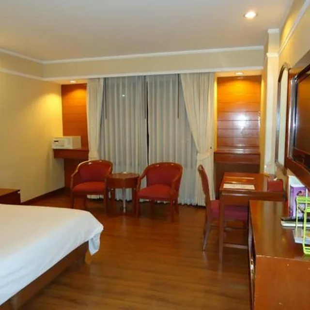 غرفة سوبيريور بسرير مزدوج، Palazzo Bangkok Hotel 5/8