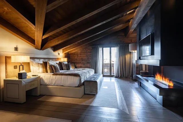 جناح جونيور بشرفة، Ultima Gstaad 2/8