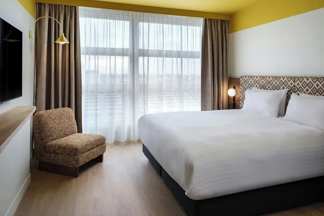 Studio, King Bed, with View, Residence Inn by Marriott Lille 1/4