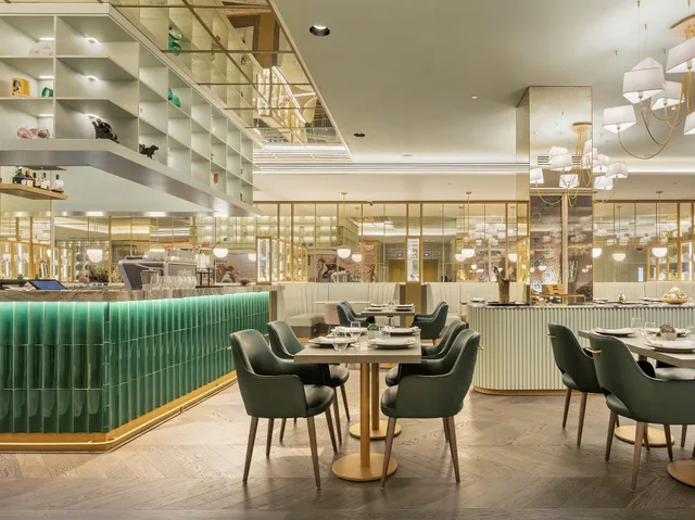 The Emerald House Lisbon Curio Collection by Hilton، Alcantara، Belem 36/41