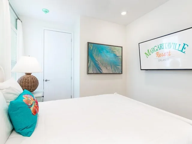 4 Bedrooms, House, 2 King Beds, 2 Queen Beds, Pool View، Margaritaville Cottages Orlando 9/10