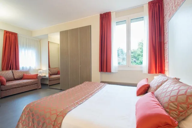 Executive Double room with park view, Tiziano 5/10