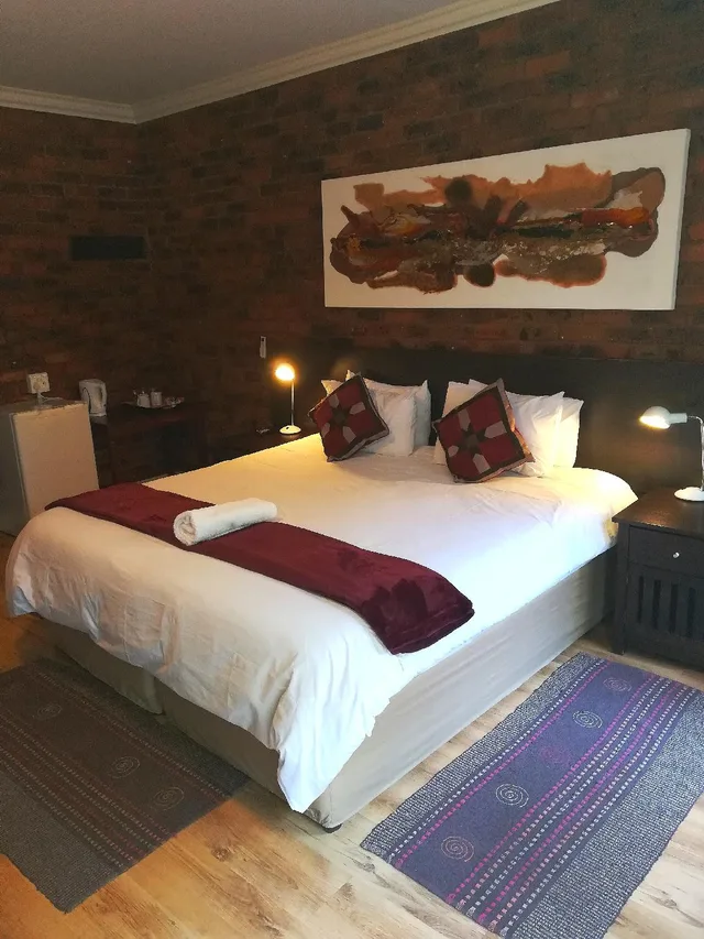 غرفة بسرير كينج، 24 On Vrey Boutique Hotel 2/2