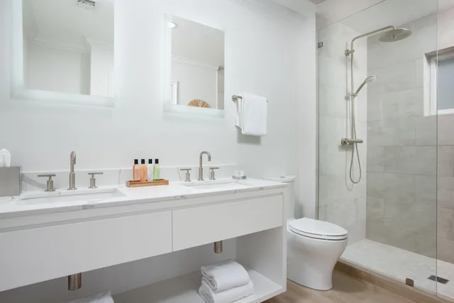 2 Bedrooms, Deluxe, Suite, Ocean Front، Alexandra Resort 3/3