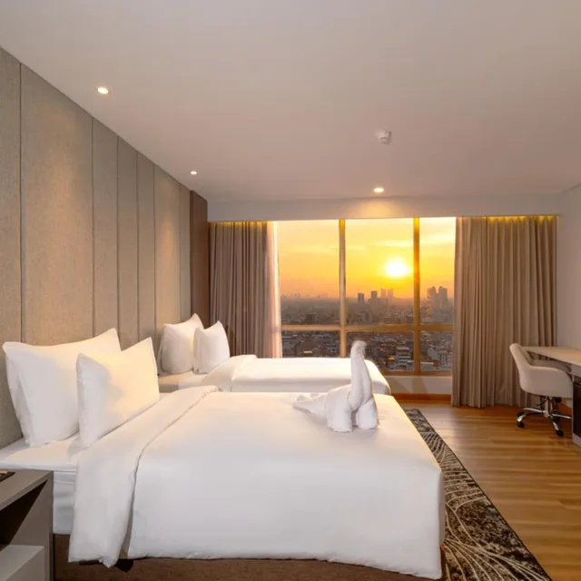 غرفة غراند ديلوكس بسريرين منفصلين، The Grand Platinum Jakarta 3/6